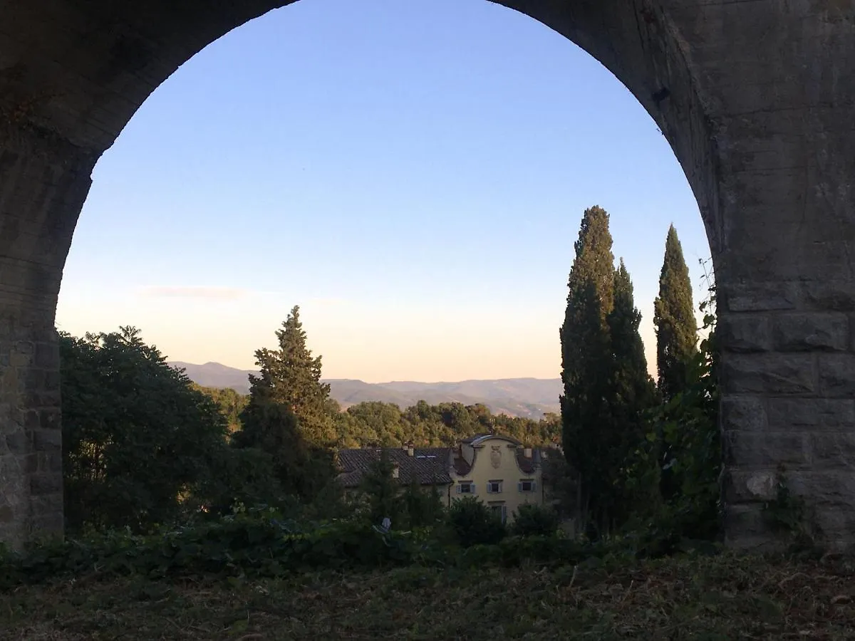 Villa Gerini Ronta 0*,