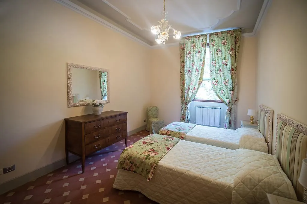Villa Gerini Ronta Apartment
