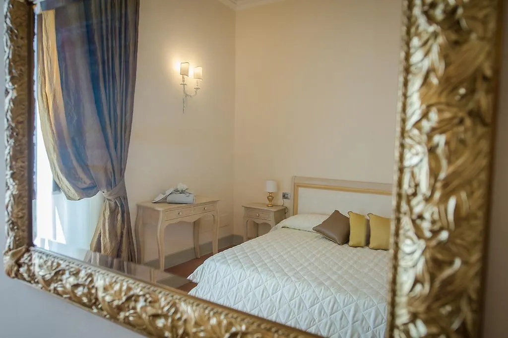 Villa Gerini Ronta Apartment