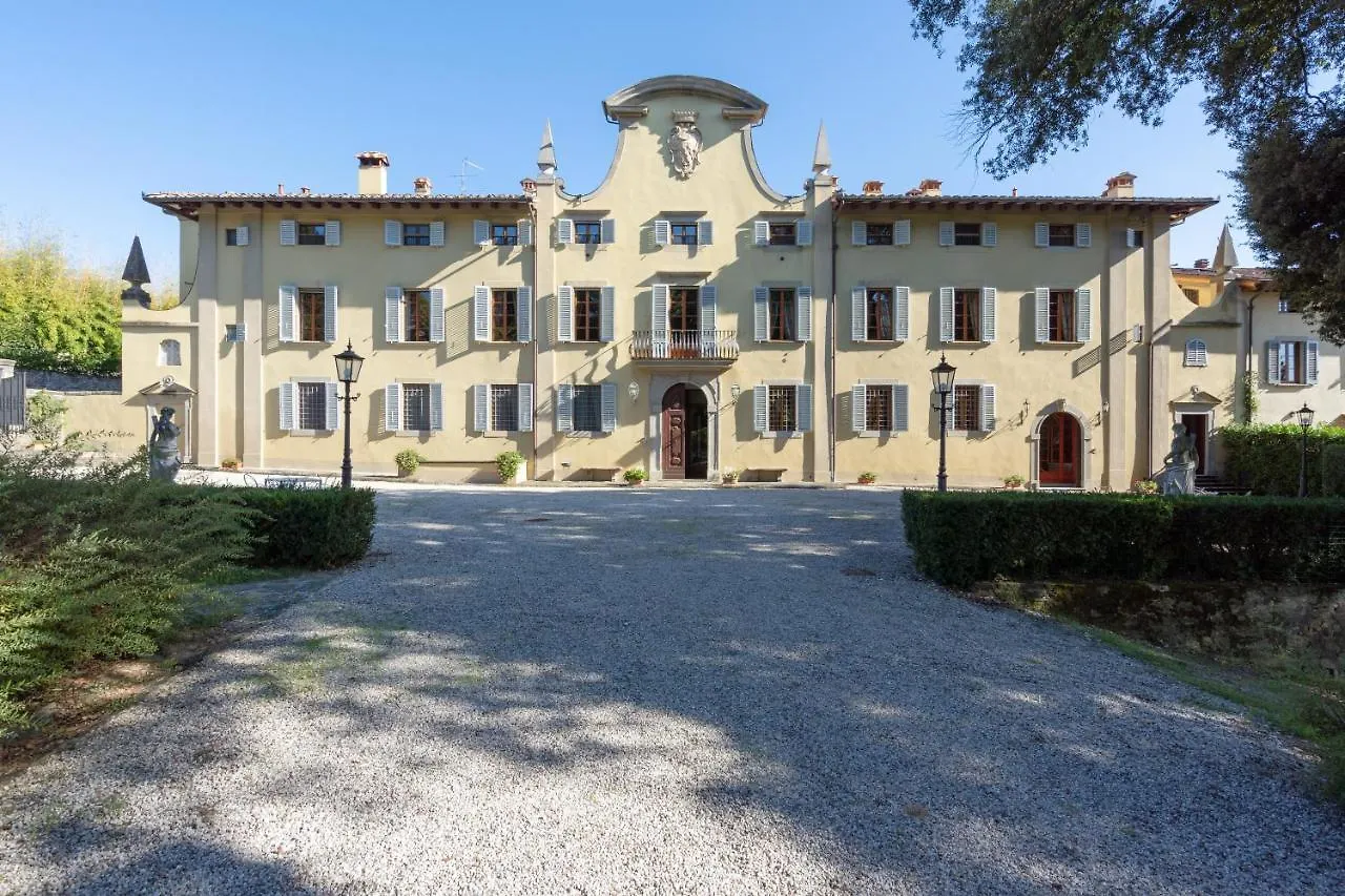 Apartment Villa Gerini Ronta